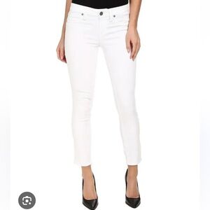 NWOT Women's Paige Verdugo Crop White Jeans Size 26